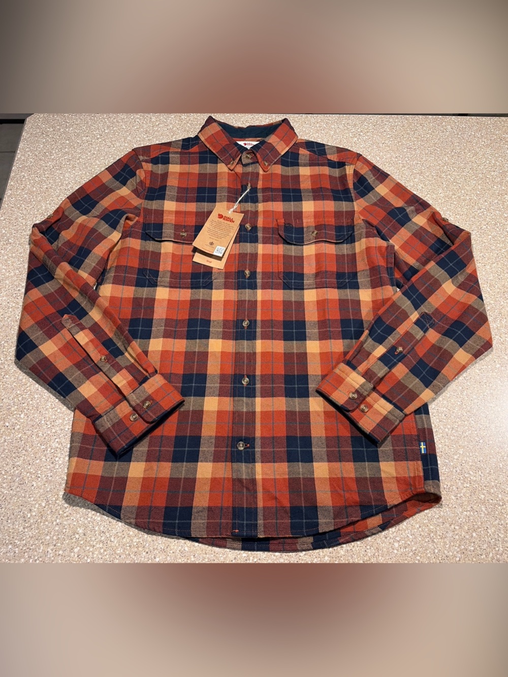 NWT Fjallraven Singi Heavy Flannel Button Down Autumn Leaf Dark Navy Plaid Small